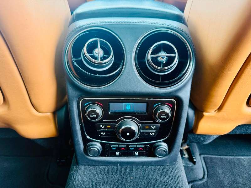 2012 JAGUAR XJ 2012 JAGUAR XJ