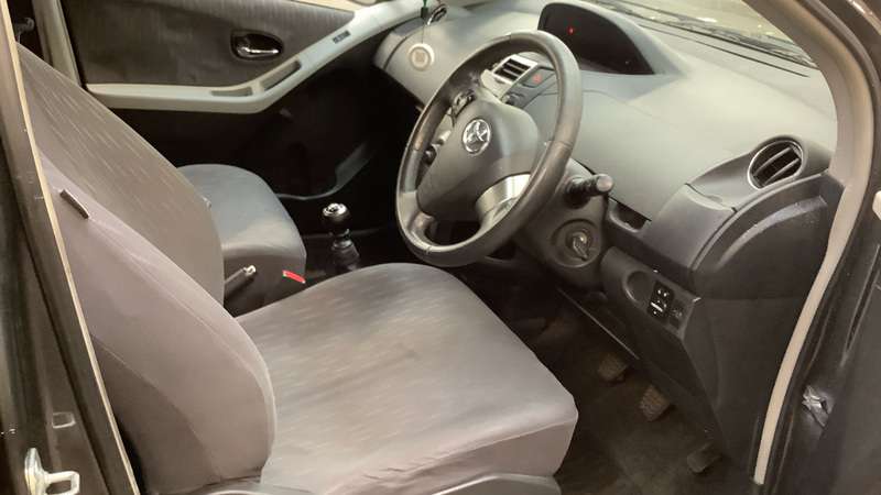 2009 TOYOTA YARIS 2009 TOYOTA YARIS