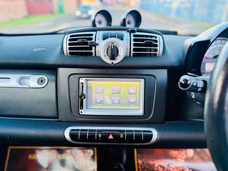 2011 SMART FORTWO 2011 SMART FORTWO