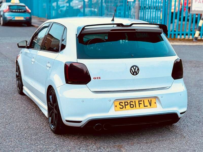 2011 VOLKSWAGEN POLO 2011 VOLKSWAGEN POLO