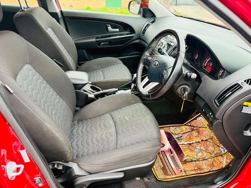 2011 KIA CEED 2011 KIA CEED