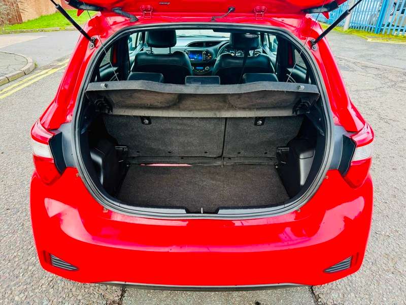 2017 TOYOTA YARIS 2017 TOYOTA YARIS