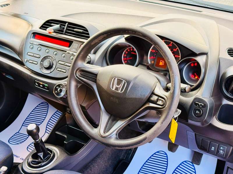 2013 HONDA JAZZ 2013 HONDA JAZZ