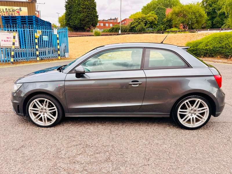 2012 AUDI A1 2012 AUDI A1