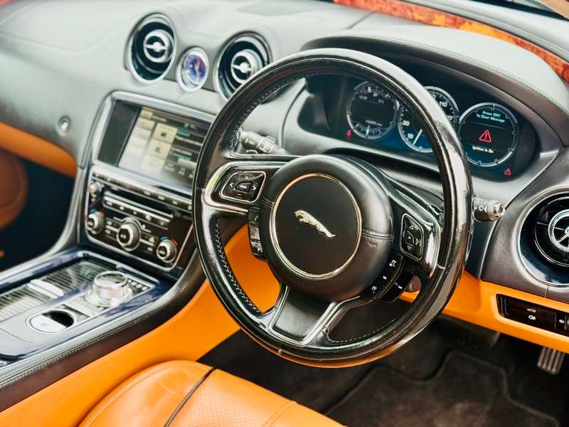 2012 JAGUAR XJ 2012 JAGUAR XJ