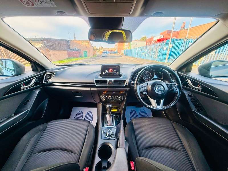 A 2016 MAZDA 3 D SE-L NAV A 2016 MAZDA 3 D SE-L NAV