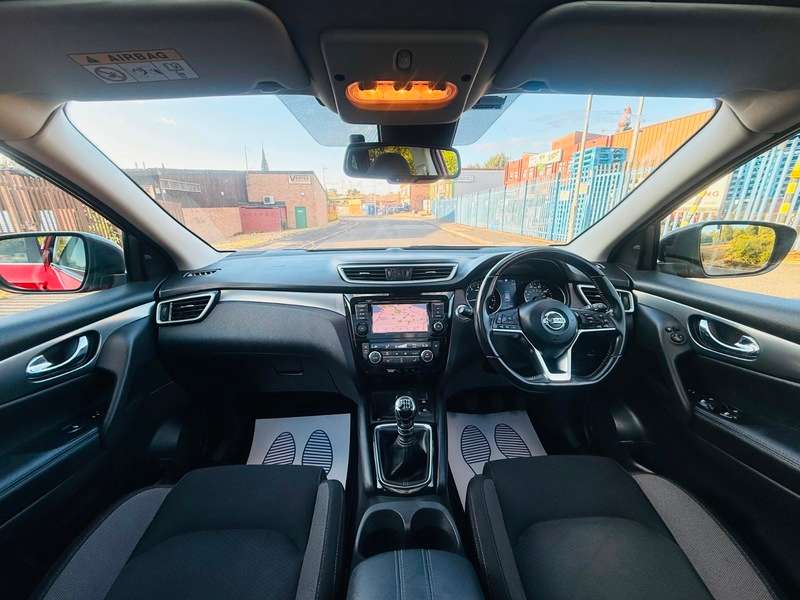 A 2019 NISSAN QASHQAI DIG-T N-CONNECTA A 2019 NISSAN QASHQAI DIG-T N-CONNECTA