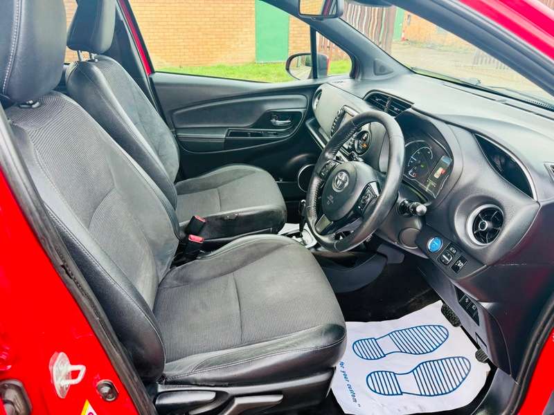 2017 TOYOTA YARIS 2017 TOYOTA YARIS