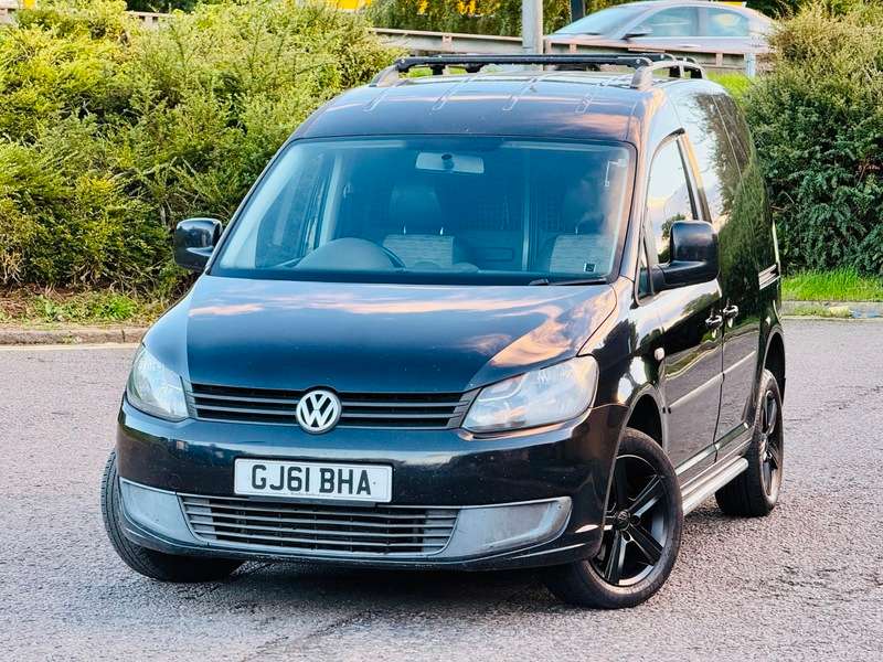 A 2011 VOLKSWAGEN CADDY C20 TDI A 2011 VOLKSWAGEN CADDY C20 TDI