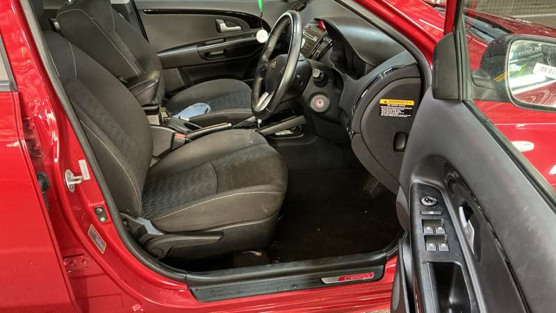 2011 KIA CEED 2011 KIA CEED