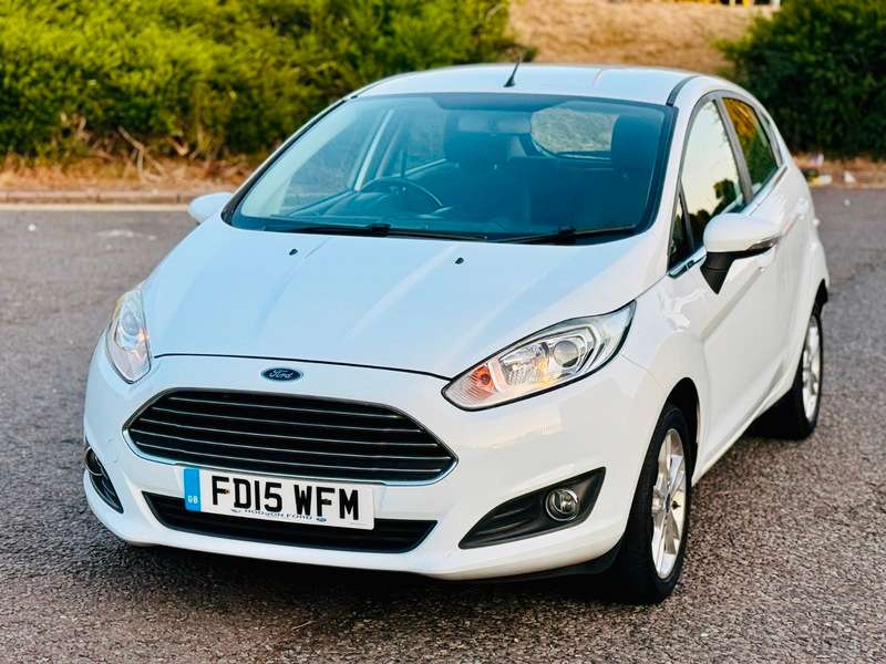 2015 FORD FIESTA 2015 FORD FIESTA