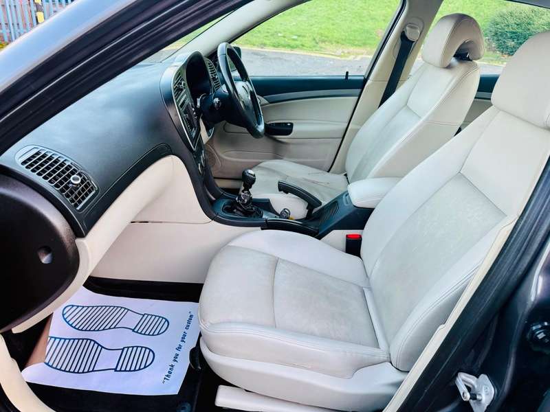 2010 SAAB 9-3 2010 SAAB 9-3