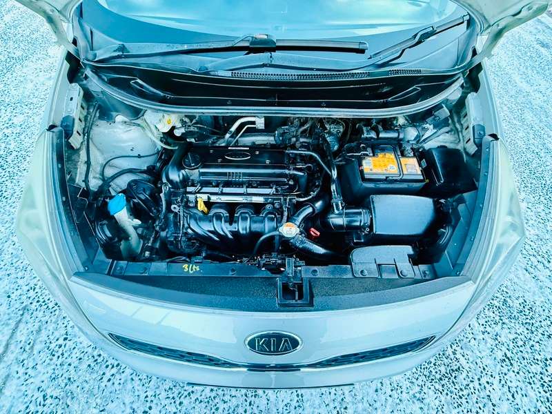 2012 KIA RIO 2012 KIA RIO