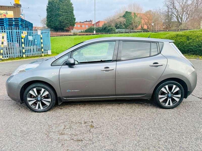 2017 NISSAN LEAF 2017 NISSAN LEAF