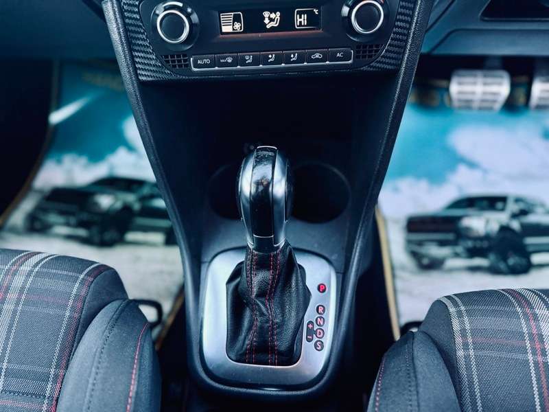 2011 VOLKSWAGEN POLO 2011 VOLKSWAGEN POLO