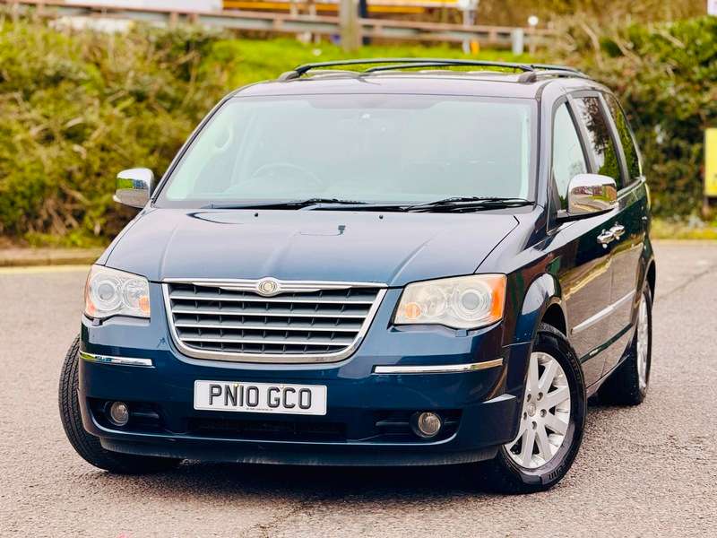 A 2010 CHRYSLER VOYAGER CRD GRAND LIMITED A 2010 CHRYSLER VOYAGER CRD GRAND LIMITED