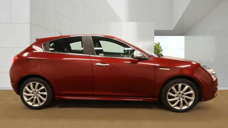 A 2010 ALFA ROMEO GIULIETTA JTDM-2 VELOCE A 2010 ALFA ROMEO GIULIETTA JTDM-2 VELOCE