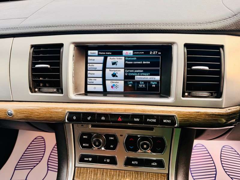2014 JAGUAR XF 2014 JAGUAR XF