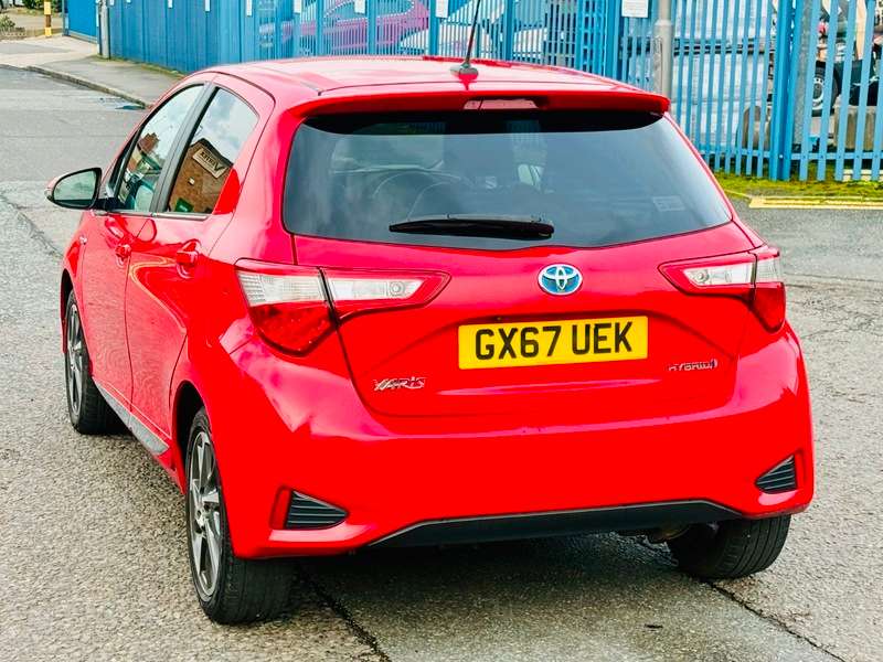 2017 TOYOTA YARIS 2017 TOYOTA YARIS