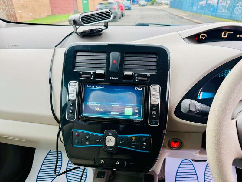 2011 NISSAN LEAF 2011 NISSAN LEAF