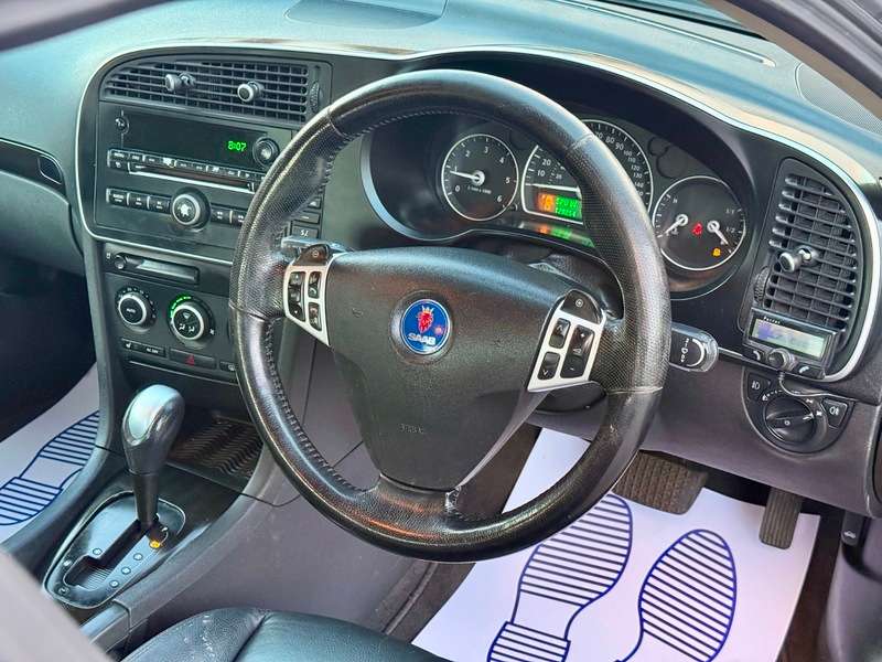 2010 SAAB 9-3 2010 SAAB 9-3