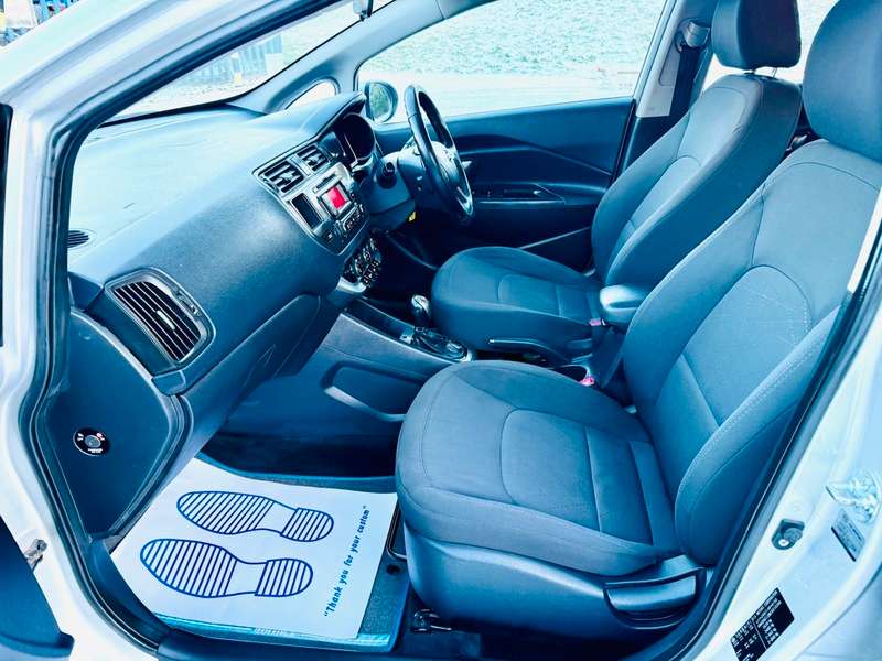 2012 KIA RIO 2012 KIA RIO