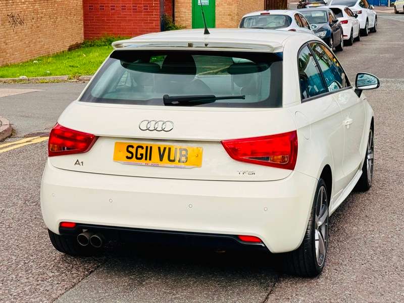 2011 AUDI A1 2011 AUDI A1