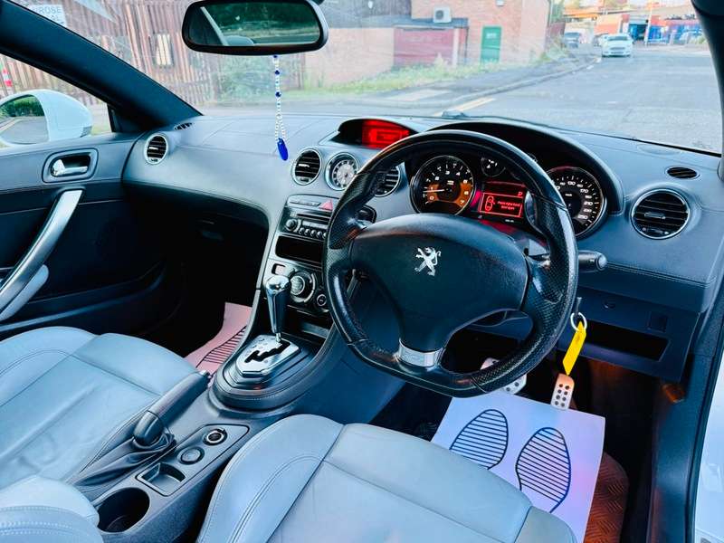 2011 PEUGEOT RCZ 2011 PEUGEOT RCZ