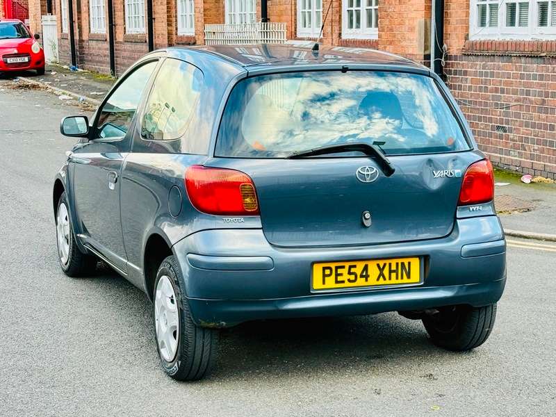 2004 TOYOTA YARIS 2004 TOYOTA YARIS