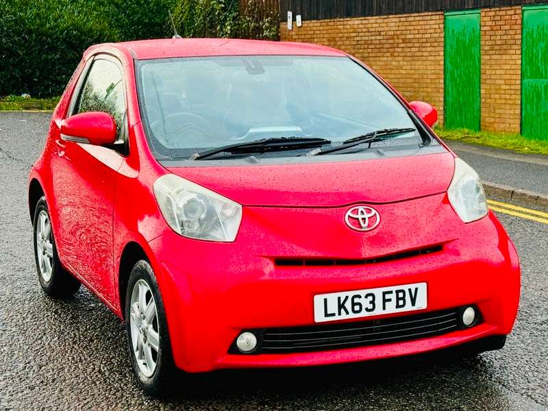 2013 TOYOTA IQ 2013 TOYOTA IQ