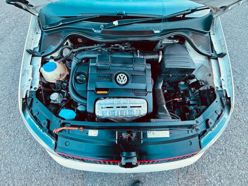 2011 VOLKSWAGEN POLO 2011 VOLKSWAGEN POLO