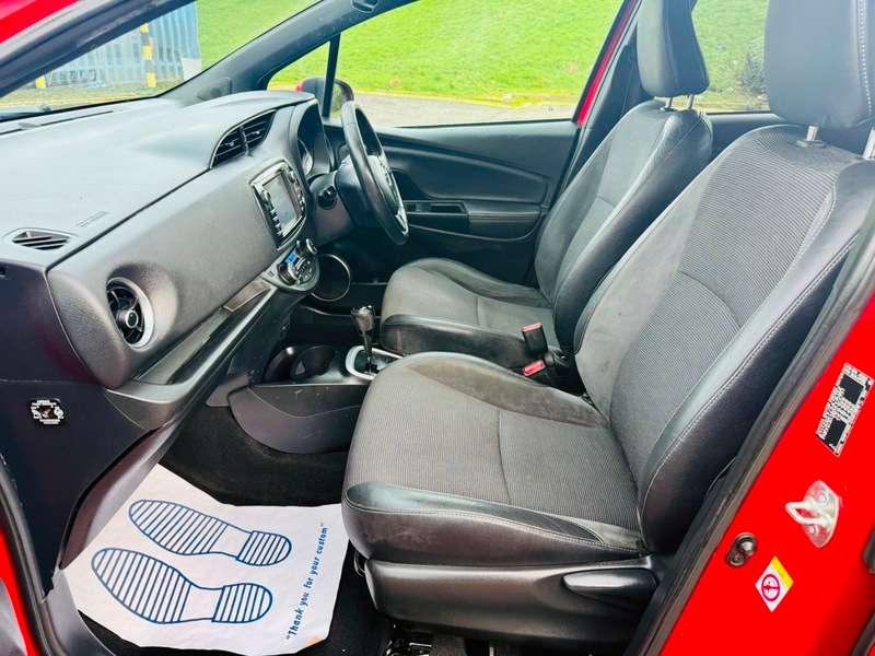 2017 TOYOTA YARIS 2017 TOYOTA YARIS