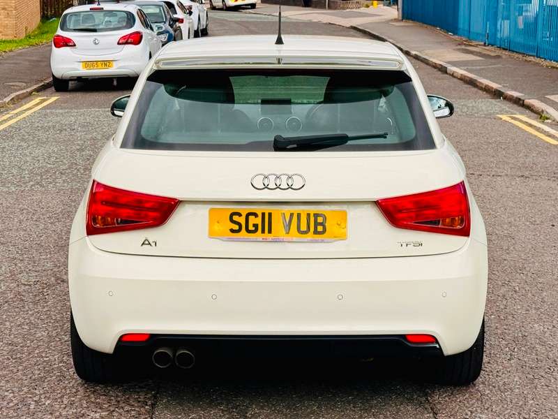 2011 AUDI A1 2011 AUDI A1