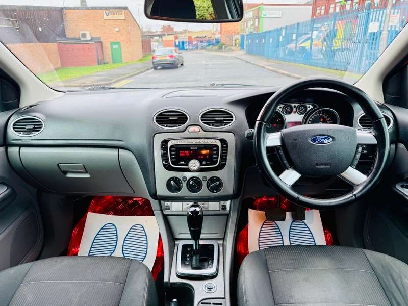 A 2010 FORD FOCUS TITANIUM A 2010 FORD FOCUS TITANIUM