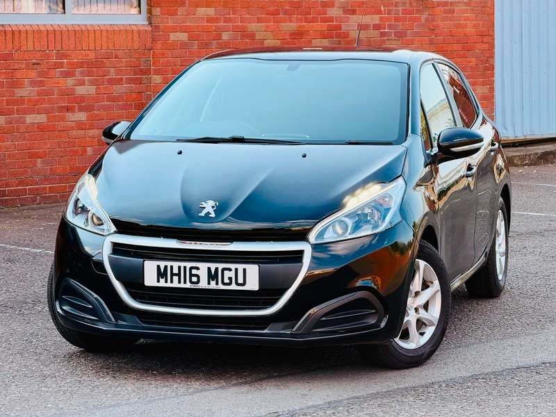 A 2016 PEUGEOT 208 ACTIVE A 2016 PEUGEOT 208 ACTIVE