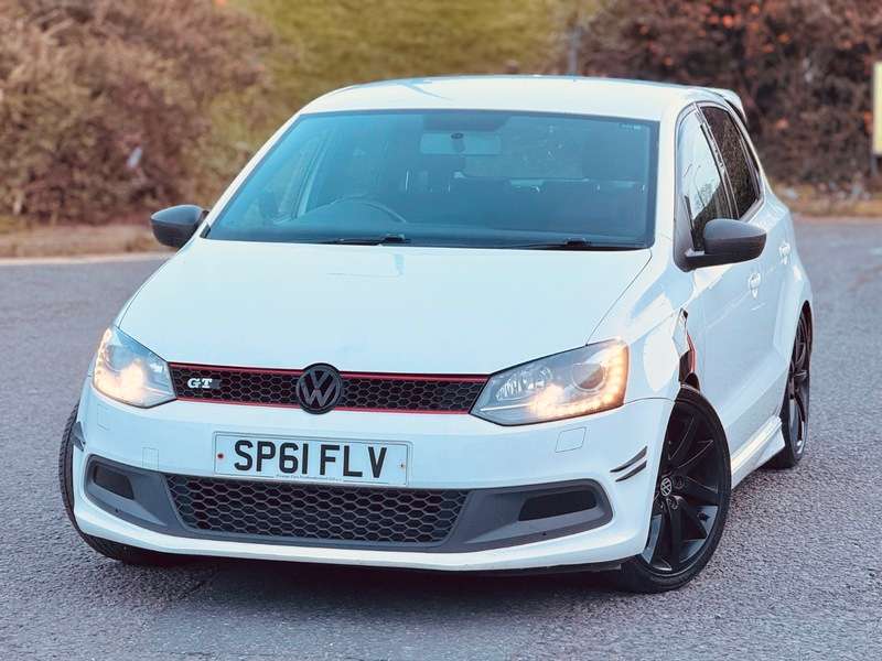 A 2011 VOLKSWAGEN POLO GTI DSG A 2011 VOLKSWAGEN POLO GTI DSG