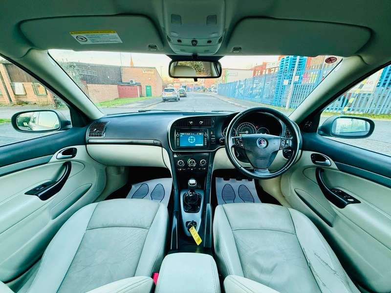 2010 SAAB 9-3 2010 SAAB 9-3