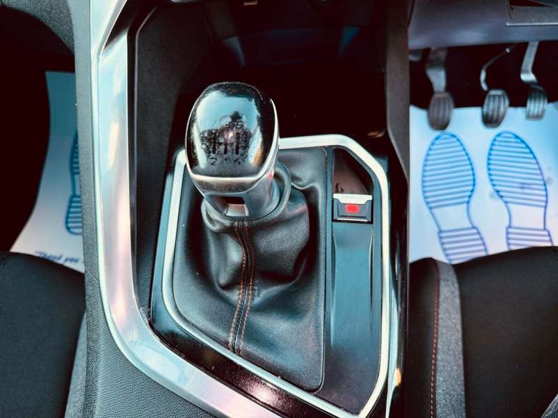 2018 PEUGEOT 3008 2018 PEUGEOT 3008