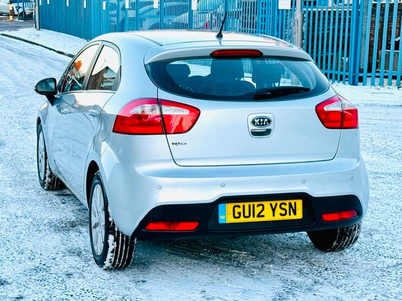 2012 KIA RIO 2012 KIA RIO