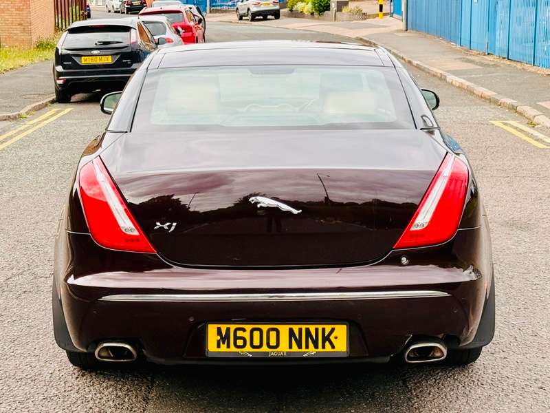 2011 JAGUAR XJ 2011 JAGUAR XJ