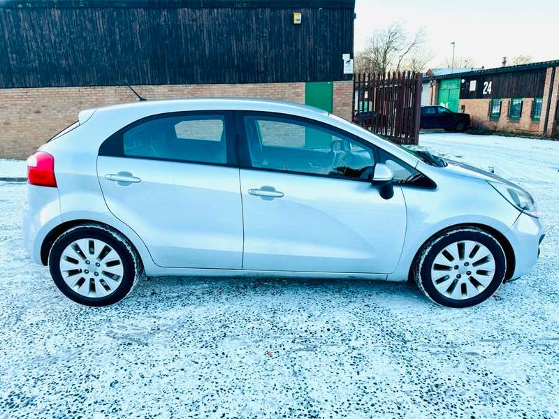 2012 KIA RIO 2012 KIA RIO