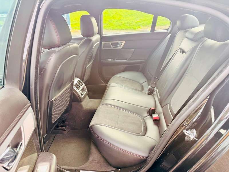 2014 JAGUAR XF 2014 JAGUAR XF