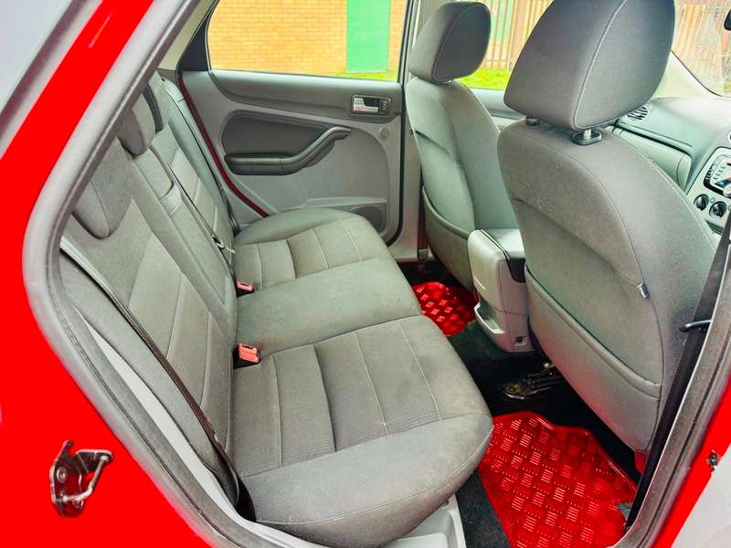 2010 FORD FOCUS 2010 FORD FOCUS