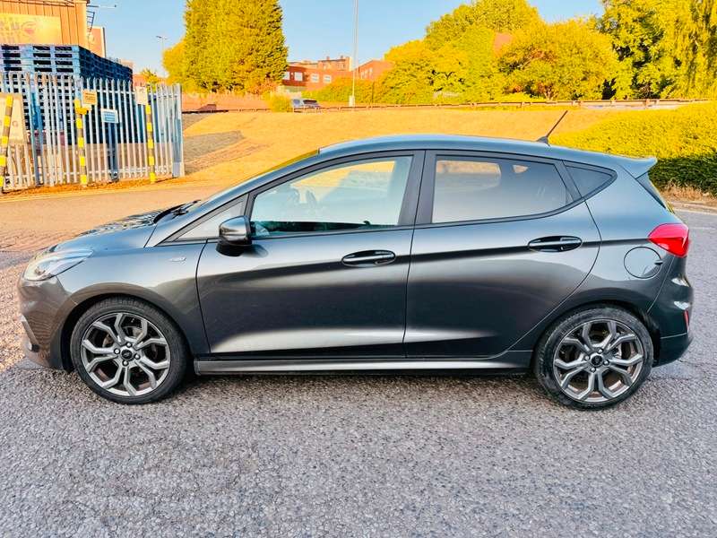 A 2018 FORD FIESTA ST-LINE A 2018 FORD FIESTA ST-LINE