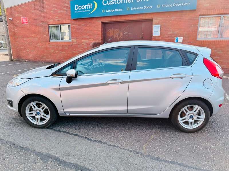 2015 FORD FIESTA 2015 FORD FIESTA