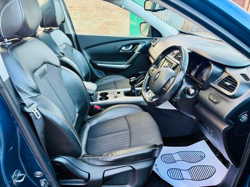 2016 RENAULT KADJAR 2016 RENAULT KADJAR