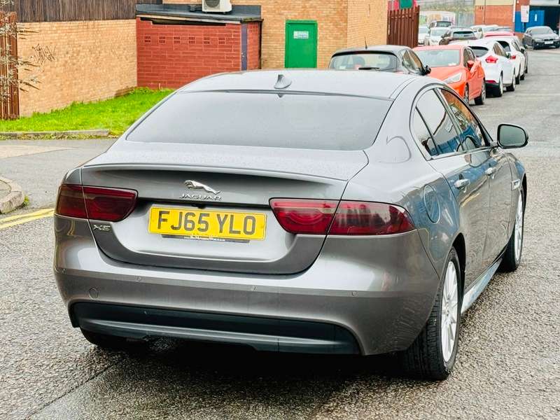 2015 JAGUAR XE 2015 JAGUAR XE