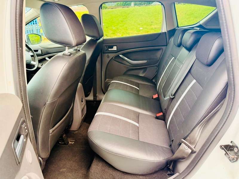2010 FORD KUGA 2010 FORD KUGA