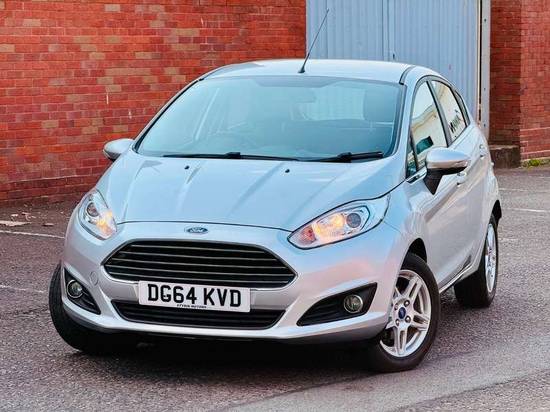 A 2015 FORD FIESTA ZETEC A 2015 FORD FIESTA ZETEC