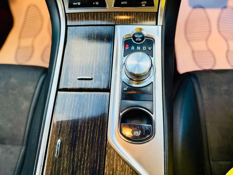2014 JAGUAR XF 2014 JAGUAR XF
